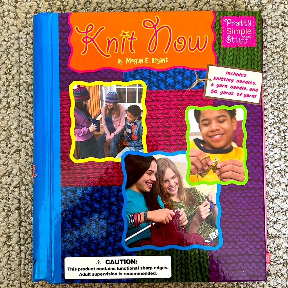 Learn to Knit Now, a Book for Ages 8 and Up NEW (never used) Makes a Great Gift